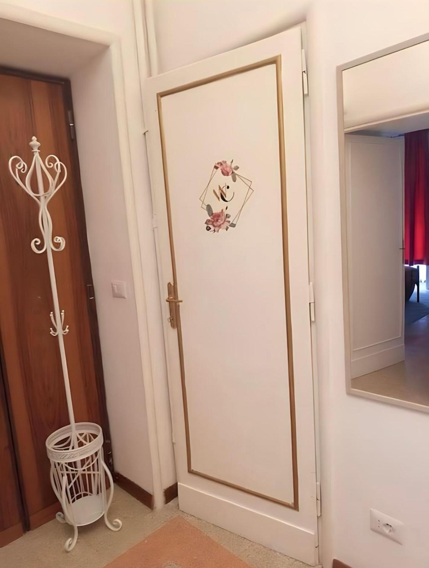 Appartamento La Casa Di Mamma Roma Esterno foto